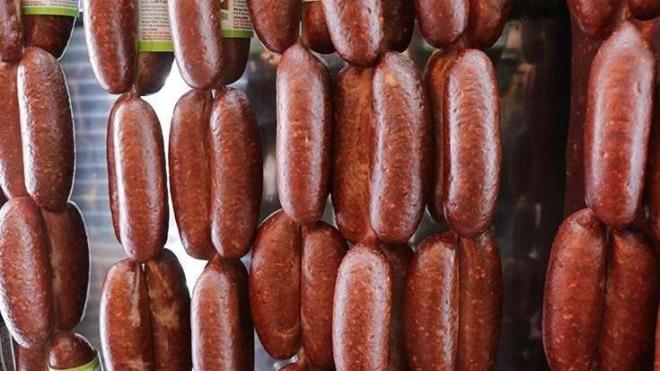 <p>L�STEN�N 3'�NC� SIRASINA AFYONKARAH�SAR LEZZET� DAMGA VURDU!</p>    <p>D�nya lezzetlerinin g�zler �n�ne serildi�i listeye Afyonkarahisar sucu�u, 3. s�rada yer alarak damga vurdu.&nbsp;</p>