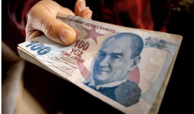 B�lge bazl� incelemeler yap�larak hangi b�lgelerde ne gibi ihtiya�lar�n oldu�u da belirlenecek. Bu �er�evede �s�nma giderlerinin fazla oldu�u illerde ailelere �s�nma yard�m� yap�lacak.<p>   B�lge ve mahalle bazl� incelemelerin ard�ndan sosyal destek program� kacpsam�nda kira yard�m� da ger�ekle�tirilecek. B�ylece belirlenen e�ik de�erin alt�nda geliri bulunanlara �s�nma, kira ve g�da yard�mlar�na gidilecek.  <p>  Uygulaman�n kapsam�n�n ve gelir e�i�inin belirlenmesinin ard�ndan sosyal yard�mlar alan�nda gerek duyulmas� halinde yasal d�zenlemelere de gidilecek.  <p>  Cumhurba�kan� Yard�mc�s� Cevdet Y�lmaz, TBMM Genel Kurulu'ndaki 2026 b�t�e g�r��melerinde sistemi duyurarak, �u ifadeleri kullanm��t�: