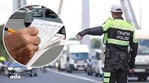 Ge�i� �st�nl���ne sahip ara�lara ge�i� hakk� vermeyen s�r�c�lere 15 bin lira idari para cezas� kesilecek.