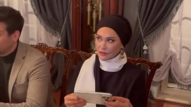 <span><strong>"F�LTREDEN M�M�KLE� G�R�NM�YOR"</strong></span>  <strong>Av�ar'�n filtresi i�in �ok say�da kullan�c� taraf�ndan "Filtreden mimikleri g�r�nm�yor." yorumu yap�ld�.</strong>