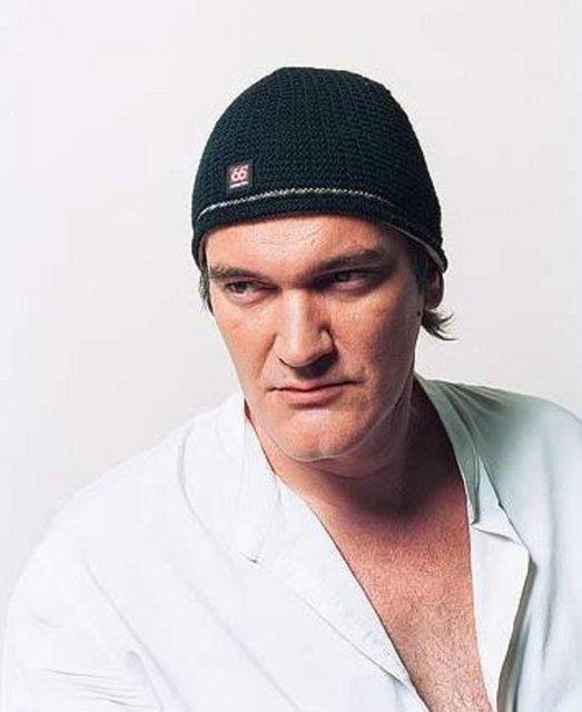 <p><b>Quentin Tarantino</b></p>  Filmlerine bakldnda da normalin dnda bir zekas olduu kolaylkla grlebilir.