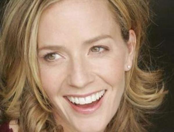 Oyunculuk kariyeri iin 80'lerin ortasnda yarim brakt eitimine 15 yl sonra geri dnd.