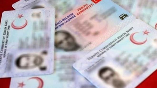 ��te �zellikle gen� n�fus, sosyal medya kullan�m�n�n artmas�yla birlikte kimlik bilgilerinin daha g�r�n�r hale gelmesinden dolay� soyad� konusunda daha hassas davranarak en �ok de�i�tirilen isim soyisimler listesi