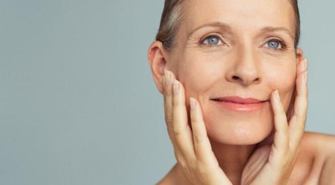 <strong>Sadece birka� hatal� besin tercihi, v�cudun kolajen �retimini durdurmakla kalm�yor, h�cresel ya�lanman�n kap�lar�n� ard�na kadar a��yor.&nbsp;</strong>