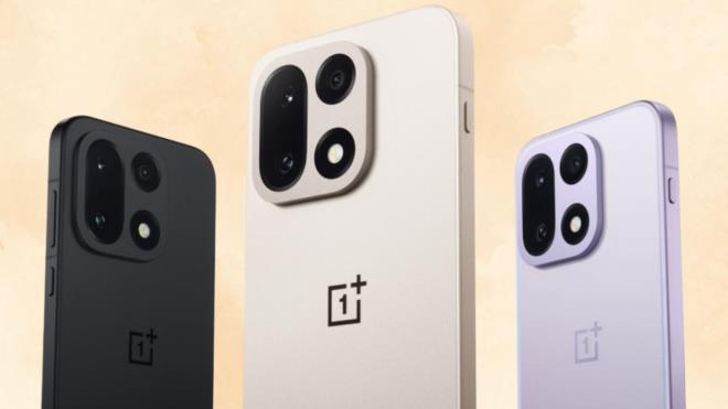 <p><strong>En iyi pil �mr�: OnePlus 15</strong></p><p>Pil performans� �nceli�inizse OnePlus 15, b�y�k bataryas� ve h�zl� �arj deste�iyle �ne ��kan modeller aras�nda yer al�yor. G�n boyu yo�un kullan�mda bile kullan�c�y� yar� yolda b�rakm�yor.</p>