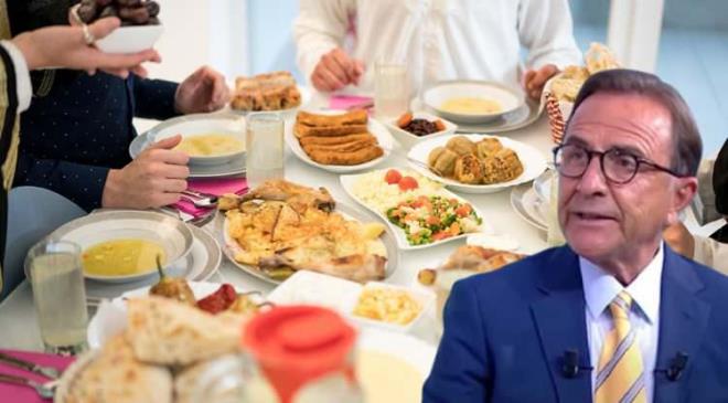 M�barek Ramazan ay�n�n gelmesiyle 30 g�n boyunca sa�l�kl� oru� tutman�n �nemine dikkat �eken uzmanlar uyar�da bulunmaya devam ediyor. Son olarak Prof. Dr. Osman M�ft�o�lu oru� tutarken en �ok yap�lan 10 kritik hataya dikkat �ekerek baz� uyar�larda bulundu.