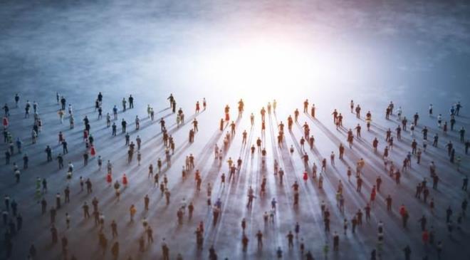 <strong>Listenin alt basamaklar�nda de�i�imler g�zlemlenirken s�ralama herkesi �a��rtt�.</strong>