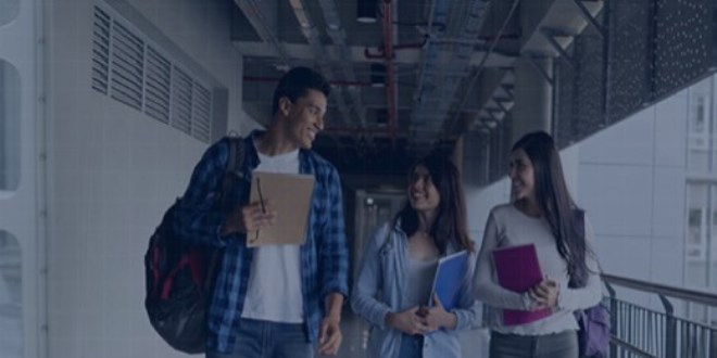 �niversite ��rencilerine af yolda