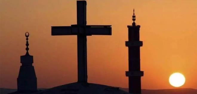 3)&nbsp; HR�ST�YANLIK<br>3.1 M�LYAR N�FUS