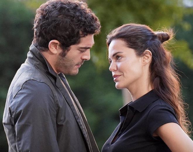 F�NAL B�L�M� BU HAFTA YAYINLANACAK<br>    Birsen Altunta�?�n haberine g�re dizi, bu hafta cumartesi ak�am� yay�nlanacak 22. b�l�m�yle izleyicisine veda edecek. Planlanan yay�n takviminde yap�lan de�i�iklikle final b�l�m� hafta sonu ekrana gelecek.