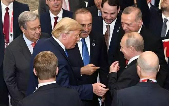 D�nya siyasetinde liderlerin ya�� bir kez daha g�ndemde? ��te 2026 itibar�yla g�revde bulunan devlet ba�kanlar� ve ba�bakanlar�n g�ncel ya�lar�..