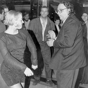 Trklerle dost ol, ama dman olma. <b>Gianni de Michelis</b>