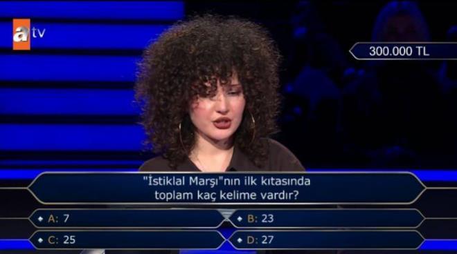 <strong>21 ya��ndaki yar��mac�, h�zl� bir ba�lang�� yaparak ilk sorular� kolayl�kla yan�tlamay� ba�ard�.&nbsp;</strong>