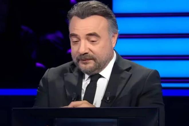 <strong>"A- Evvelsi g�nde", "B- D�nk� g�nde", "C- Bug�nk� g�nde" ve "D- Yar�nki g�nde" se�enekleri aras�nda karars�z kalan yar��mac�, bir s�re d���nd�.</strong>