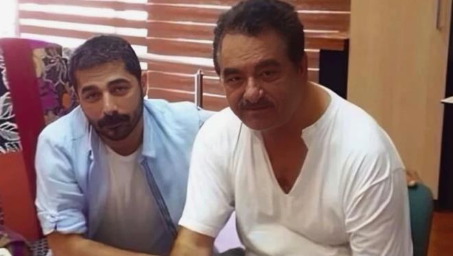 <p><strong>"BEN� VURDURTMAK ���N TET�K�� TUTTU" �DD�ASI</strong></p>  <p>�ddialar�n� daha da ileri ta��yan Ahmet Tatl�ses, babas�n�n kendisini hayati tehlikeye atacak giri�imlerde bulundu�unu savundu. Kabaday� alemi olarak tabir edilen �evrelerden kendisine adam g�nderildi�ini iddia eden Tatl�ses, babas�na hitaben �unlar� kaydetti:</p>  <p>"Beni vurdurtmak i�in tetik�i tuttu. Kabaday� aleminden adamlar g�nderdi. O insanlar senden �ok beni sayar �brahim Tatl�ses. Sen mikrofonla ��kard�n, arka tarafta bize 'temizle' derdin."</p>