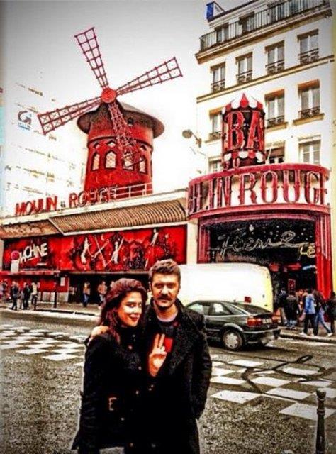 ahin Irmak, sevgili Asena Tual ile birlikte nce Barselona'ya ardndan da Fransa'ya geti.