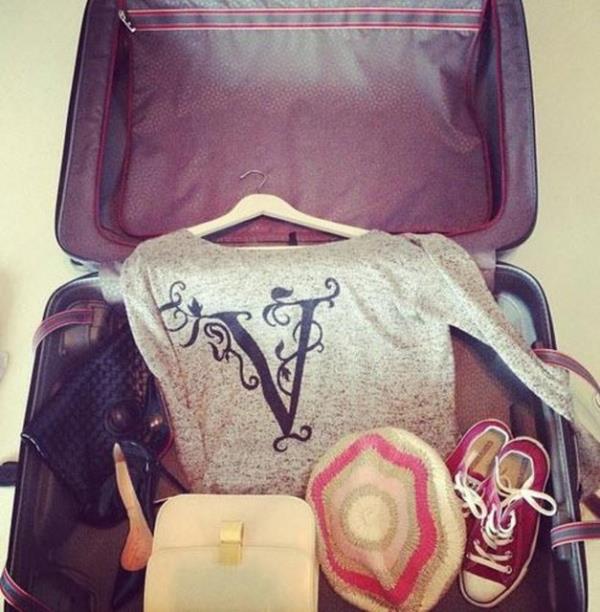 Buse Terim- Tatil iin New York'u seen Buse Terim, hazrlad bavulun fotorafn takipileriyle paylat.