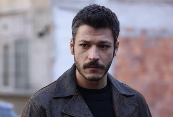 Buna g�re Aka askerli�ini Bilecik'te yapacak.