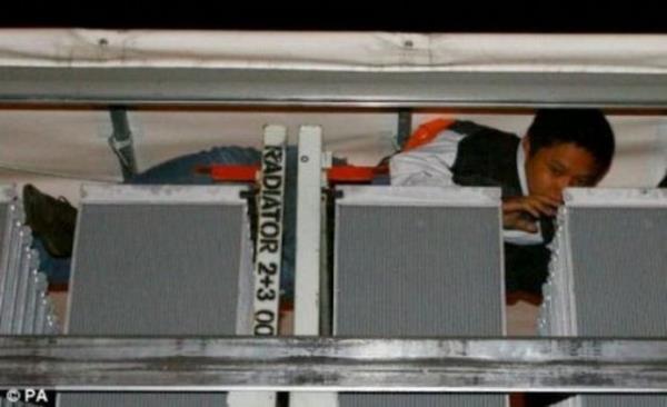 Meksika snrndan Amerika'ya gemek isteyen mltecilerin denedikleri yntemleri sizi ok artacak