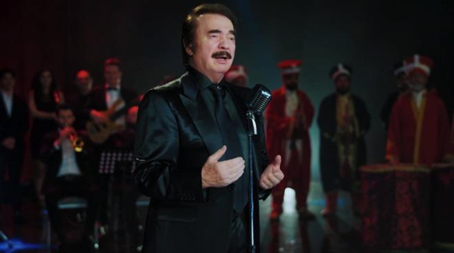 T�rk m�zi�inin 81 ya��ndaki efsane ismi Orhan Gencebay, aniden y�kselen ate�i sonras� hastaneye ba�vurarak sevenlerini korkuttu. Medicana Zincirlikuyu Hastanesi'nde tedavi alt�na al�nan usta sanat��, sa�l�k durumunun titizlikle incelenmesi i�in m��ahedeye al�nd�.&nbsp;