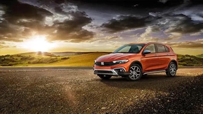 <p>8- Fiat Egea Cross</p><p>Liste fiyat�: 1.250.000 TL</p><p>�TV'siz fiyat: 694.444 TL</p>