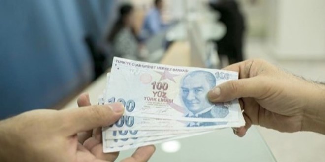 Acil ihtiyac� olan emekliye 17.000 TL