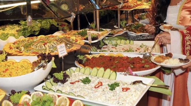 <div class="content-text"><p><span>LOKANTALARA S�RE VER�LD�&nbsp;</span></p>  <p>Ulusal zincir restoranlar 1 Temmuz'a kadar yeni sisteme entegre olacak.&nbsp; Sekt�r, kademeli �ekilde yeni d�zenlemeyi hayata ge�irecek.&nbsp;</p>