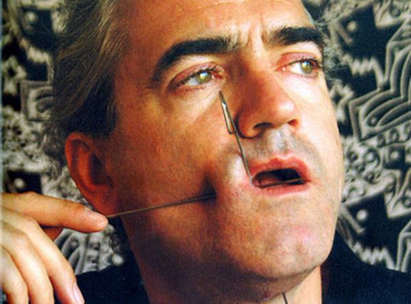 <b>Ac hissetmeyen adam:</b> Tim Cridland isimli bu adam ac hissetmiyor. Kendini klla kesen ve ivi yata zerinde yatabilen bu adam hibir ekilde ac hissetmiyor.