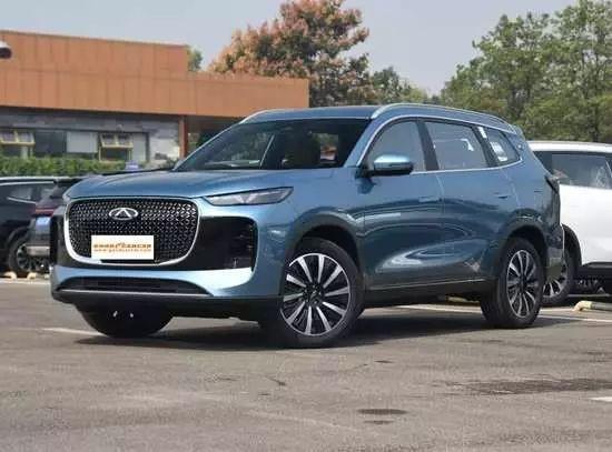 <p><strong>CHERY TIGGO8 (PREST�GE 2025)</strong></p>  <p>&nbsp;</p>  <p>Ticari m��terilere �zel 600.000 TL'ye 6 ay vadeli, 0 faizli kredi avantaj� sa�lan�yor. 2 milyon 658 bin TL'den ba�layan fiyatlarla sat��a sunuluyor.</p>