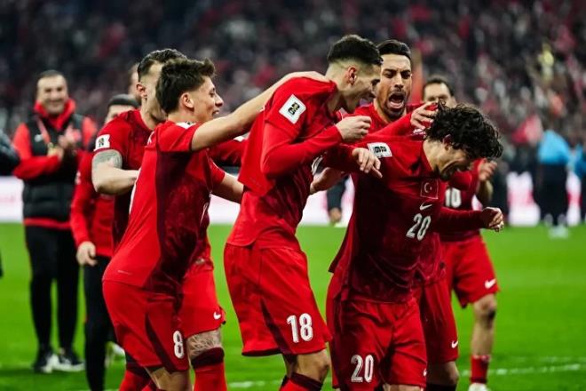 <p>�kinci Ma�: 19 Haziran 2026 Cuma</p><p>T�rkiye - Paraguay</p><p>Saat: TS� 07.00</p><p>Yer: San Francisco Bay B�lgesi Stadyumu (Levi's Stadium), Santa Clara (ABD)</p>