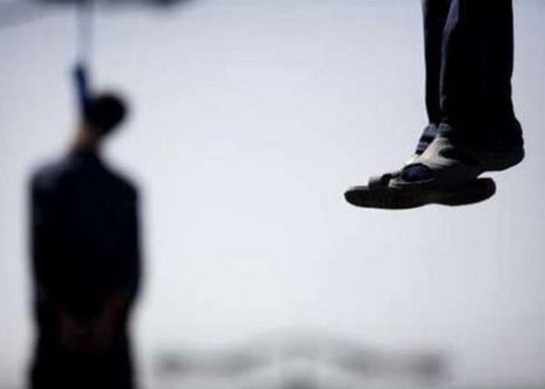 <p><b>KNC KEZ DAM EDLECEK</b></p>    ran'da, uyuturucu ile ilgili bir sutan dolay idama mahkm edilen Alireza M. adl 37 yandaki adamn cezas infaz edildi. Ancak mahkm, 12 dakika daraacnda asl kalmasna ramen hayatta kalmay baard. Asldktan sonra ld sanlarak cezaevinin morguna kaldrlan adamn halen hayatta olduu, bir gn sonrasnda nefes alp vermeye devam etmesiyle anlald. damn baarsz olduu, ailesinin, defin iin oullarnn cenazesini ran'n kuzeydousunda bulunan Bojnourd kentindeki cezaevinden almak istemesi zerine anlald. Yetkililerin yapt aklamaya gre, mahkmun durumu "dzelir dzelmez", idam cezas tekrar infaz edilecek.