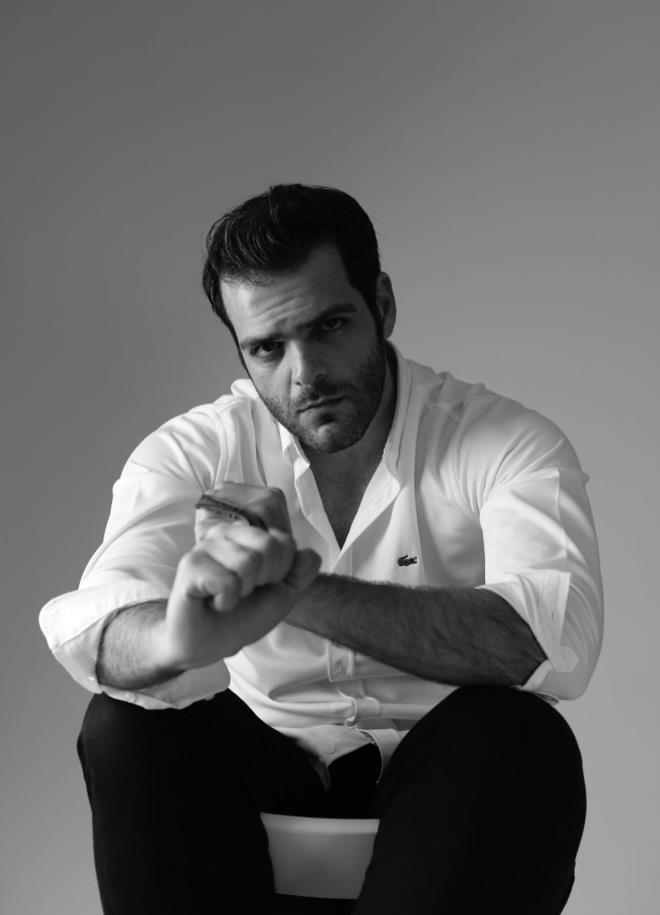 Bu y�l�n en �ok ses getiren dizilerinin ba��nda gelen <strong>"Yeralt�"</strong> �ar�amba ak�amlar� seyirciyi ekran ba��na topluyor. <strong>Deniz Can Akta�, Uraz Kayg�laro�lu</strong>, <strong>Devrim �zkan</strong> ve <strong>S�meyye Aydo�an</strong>'� bulu�turan <strong>NOW</strong>'�n <strong>Medyap�m</strong> imzal� dizisine yeni bir isim daha geliyor.