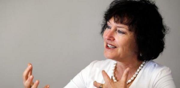 Karnit Flug, haziran aynda srpriz bir kararla istifa eden eski Merkez Bankas Bakan Stanley Fisher'n yardmcs idi.