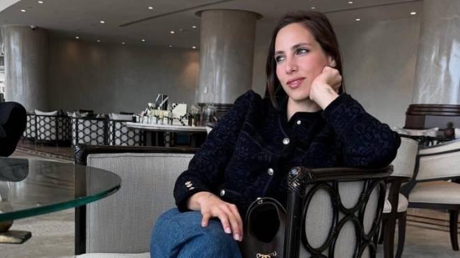 <strong>H�lya Av�ar ve Kaya �ilingiro�lu'nun evlili�inden d�nyaya gelen Zehra �ilingiro�lu, romantik bir geli�meyle ad�ndan s�z ettirdi. �� mimar ve tasar�mc� olarak kariyerini s�rd�ren 28 ya��ndaki �ilingiro�lu, evlilik i�in ilk ad�m� att��� ��renildi.</strong>