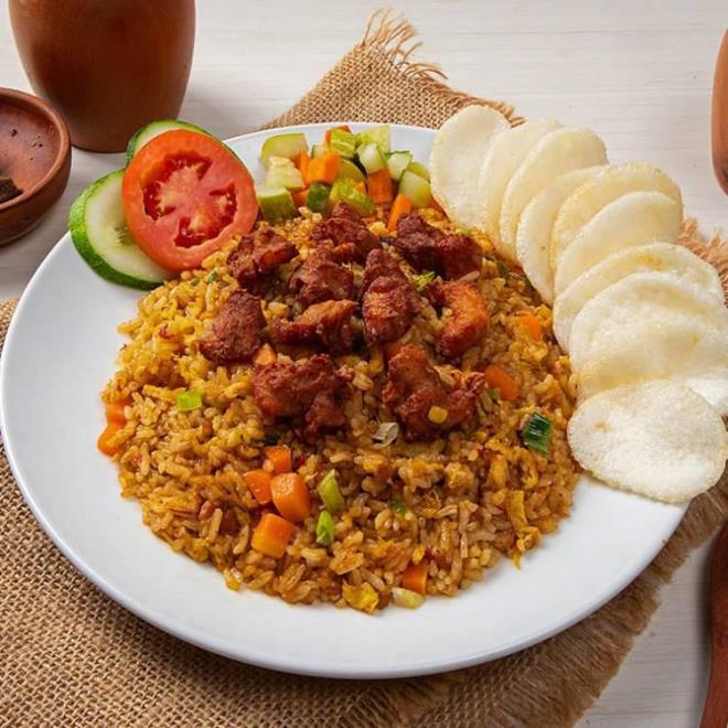 <strong>12. NAS� GORENG AYAM / ENDONEZYA</strong>