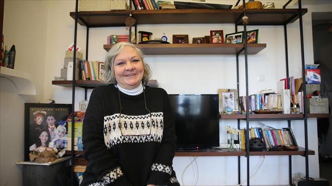 Aktolga, ge�mi�ten bug�ne gelen o zarif duru�uyla sinemaseverlerin haf�zas�ndaki yerini koruyor. Onun hikayesi, bir oyuncunun hayat�n ak���na kar�� duru�unun ve aile kavram�na verdi�i �nemin en g�zel kan�t� olarak tarihteki yerini al�yor.