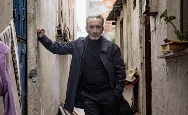 Show TV'nin yeni g�zdesi Delikanl� dizisine ���nc� b�l�mde dahil olmas� planlanan F�rat Tan�� i�in yolun sonu erken g�r�nd�.&nbsp;