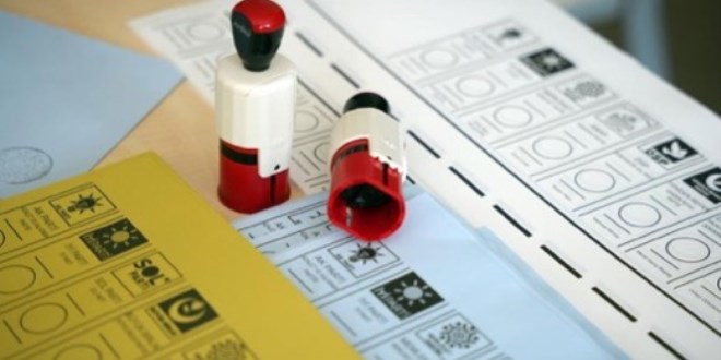 Bu pazar se�im olsa kim kazan�r?