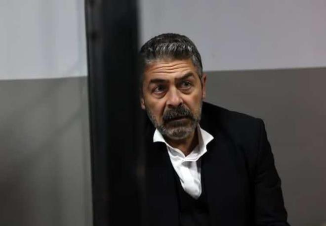 <strong>�mirzal�o�lu'nun rol arkada�lar�ndan Sinan Tuzcu, Saba T�mer'in program�nda Kenan �mirzal�o�lu'yla ilgili dikkat �eken bir itirafta bulundu.&nbsp;</strong>