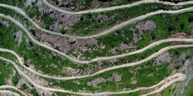 ��te en tehlikeli yollar: Zirvede 'T�rkiye' s�rprizi