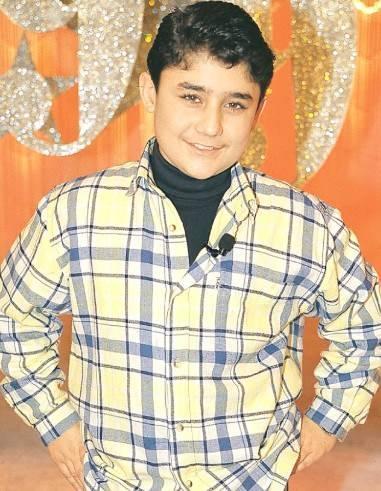 Kendi ad�n� ta��yan K���k �bo dizisinde ba�rol oynayarak 1997-2000 y�llar� aras�nda 4 sezon boyunca ekranlarda kald�.