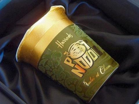 <p><b>Altnl noodle makarna</b></p>  Bu gerekten gereksiz olmu.