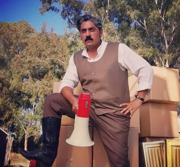 Hem Avrupa Yakas�'nda '�ehsuvar' (�esu) karakteriyle milyonlar� kahkahaya bo�an, hem de Bir Zamanlar �ukurova dizisinde Gaffur Ta�k�n olarak haf�zalara kaz�nan �nl� oyuncu B�lent Polat �stanbul'u terk etti�ini a��klad�.&nbsp;