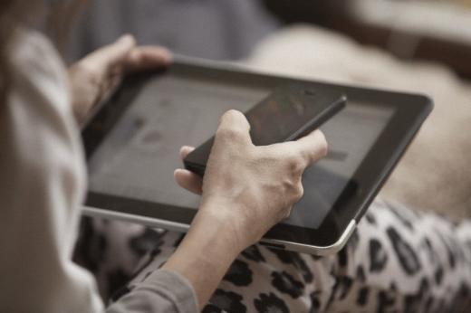 Verilere gre Trkiye&#8217;de mobil bankaclk sistemlerine kaytl kullanc says 3 milyon 500 bini at.