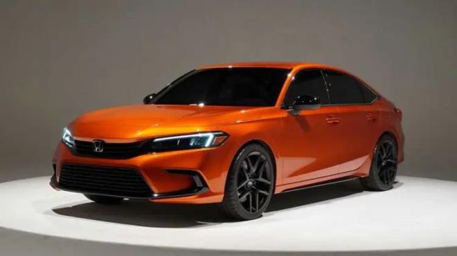 Civic'in uzun �m�rl� motoru ve sorunsuz yap�s�n� �ne ��kar�rken, ya��ndan dolay� yak�t t�ketiminin yeni nesil modellere k�yasla biraz daha y�ksek olabilece�i ifade ediliyor.&nbsp;