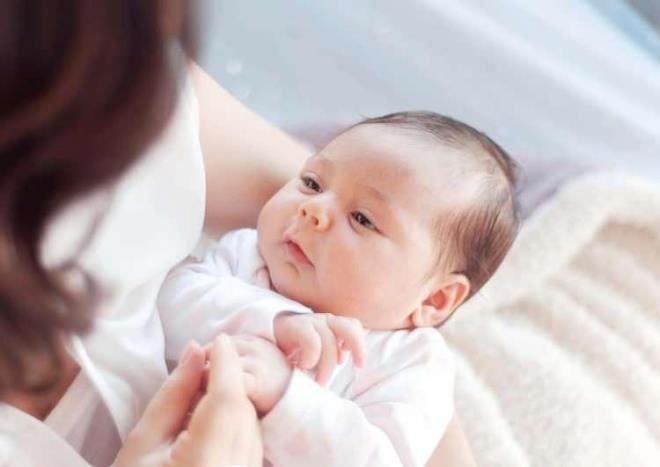 <div><strong>9 YILIN EN D���K SEV�YES�</strong></div>    <div>&nbsp;</div>    <p>Toplam do�urganl�k h�z� 2001'de 2,38 �ocukken 2025'te 1,42 olarak ger�ekle�ti ve bu durum son 9 y�ld�r do�urganl���n n�fusun yenilenme d�zeyi olan 2,1'in alt�nda kald���n� g�sterdi</p>