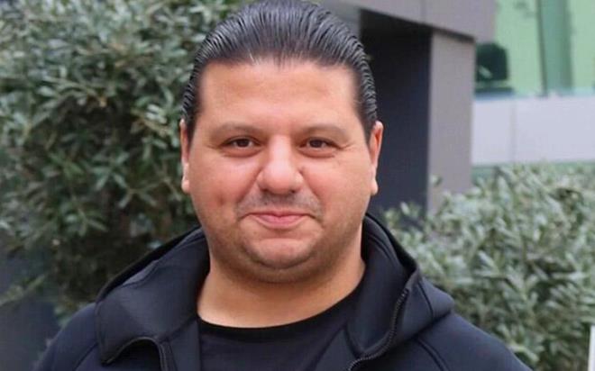 �ark�c� Kubat, son d�nemde verdi�i kilolarla magazin g�ndeminin ilk s�ralar�na yerle�ti. Sadece 5 ayda 20 kilo kaybederek adeta i�ne ipli�e d�nen �nl� ismin yeni g�r�nt�s�, g�renleri hayrete d���rd�. B�y�k bir g�rsel de�i�im ya�ayan Kubat'�n, bu fit g�r�n�me kavu�mak i�in nas�l bir y�ntem izledi�i ise b�y�k merak konusu haline geldi.