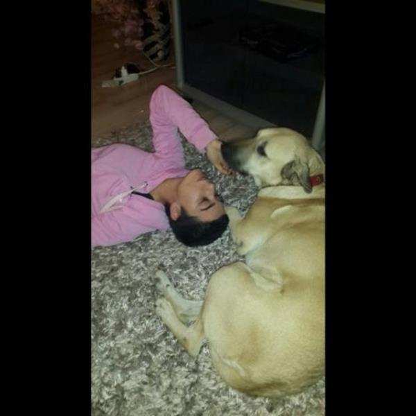 BURCU KIRATLI Salkm ile oyun