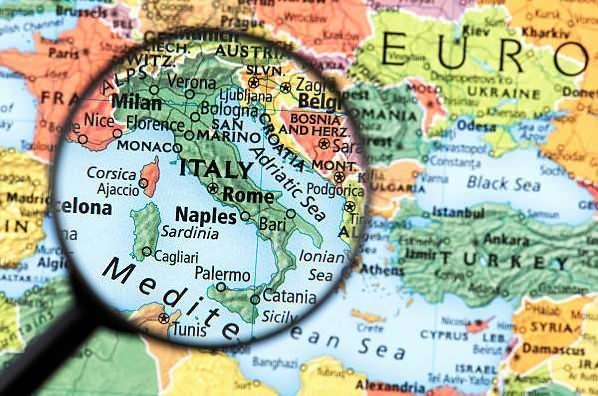 �talya'daki Milano �niversitesi ara�t�rmac�lar�n�n yay�nlad��� yeni �al��ma, insanl���n gelece�ine ili�kin dikkat �ekici bir senaryoyu ortaya koydu.&nbsp;