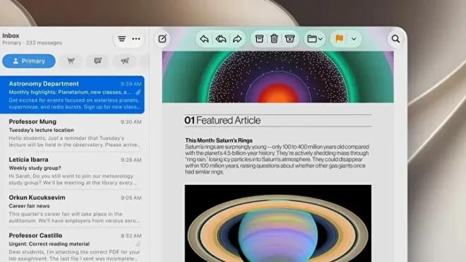 <h2>Siri ve Apple Intelligence daha merkezi hale geliyor</h2><p><br></p><p>macOS 27 Golden Gate ile Siri?nin daha do�al konu�malar� anlayabilmesi ve �ok ad�ml� komutlar� yerine getirebilmesi hedefleniyor. Siri?nin uygulamalar aras�nda daha kapsaml� i�lemler yapabilmesi ve ekran �zerindeki i�erikleri yorumlayabilmesi bekleniyor.</p><p><br></p><p>Foto�raflar uygulamas� da �retken yapay zeka ara�lar�yla g�ncelleniyor. Kullan�c�lar g�r�nt�lerin eksik b�l�mlerini tamamlayabilecek, foto�raflar�n kadraj�n� yeniden d�zenleyebilecek ve geli�mi� d�zenleme se�eneklerinden yararlanabilecek.</p><p><br></p><p>Image Playground taraf�nda daha ger�ek�i g�rseller olu�turabilen yeni modeller �ne ��k�yor. Ayr�ca sistem genelinde kullan�labilecek yapay zeka destekli duvar ka��d� olu�turma �zelli�i de macOS 27?nin dikkat �eken yenilikleri aras�nda yer al�yor.</p>